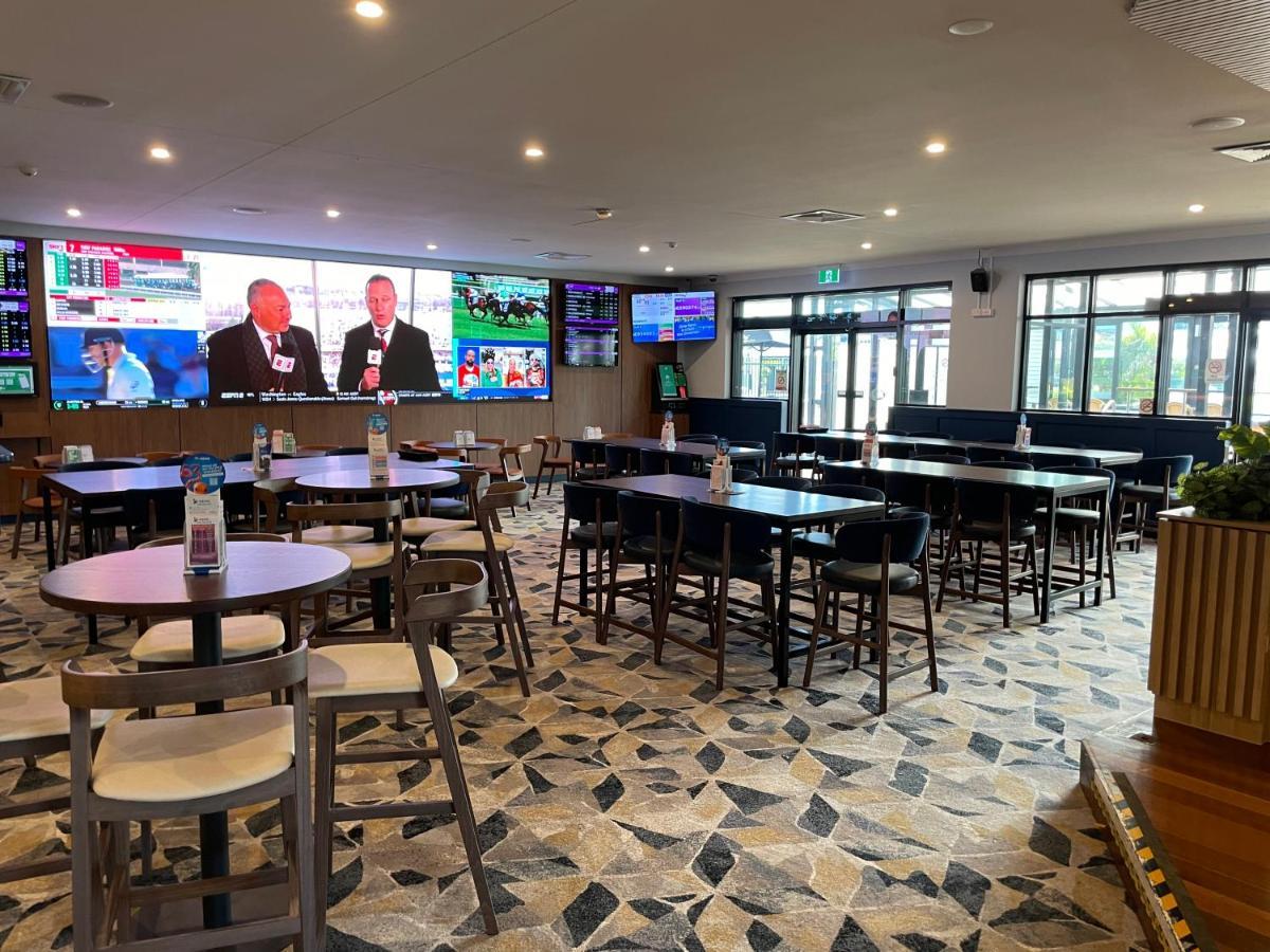 Meadowbrook Brisbane Loganlea