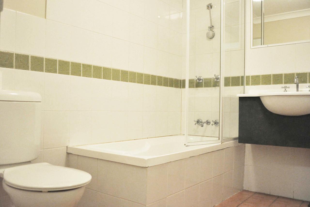 Hotel Meadowbrook Brisbane Loganlea