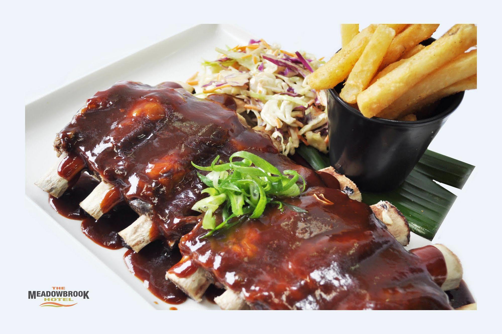 Meadowbrook Brisbane Hotel Loganlea